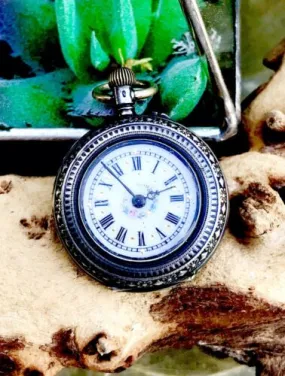 Antique Silver 800 Cylindite 10 Rubis Mechanical Pocket Watch