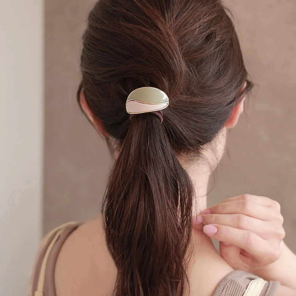 Bicolor Oval Ponytail Holder