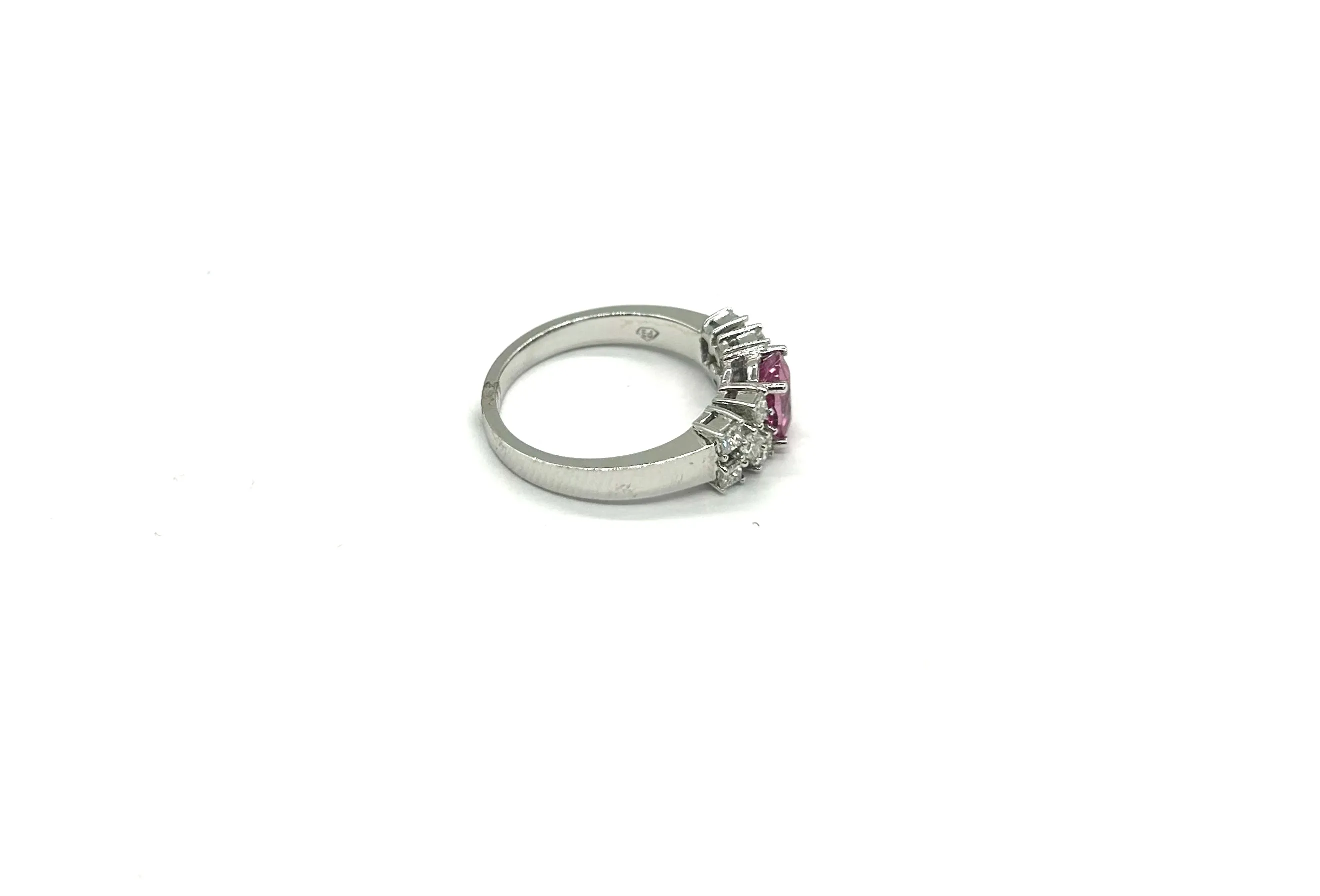 Brilliant Ladies Diamond & Pink Sapphire Ring