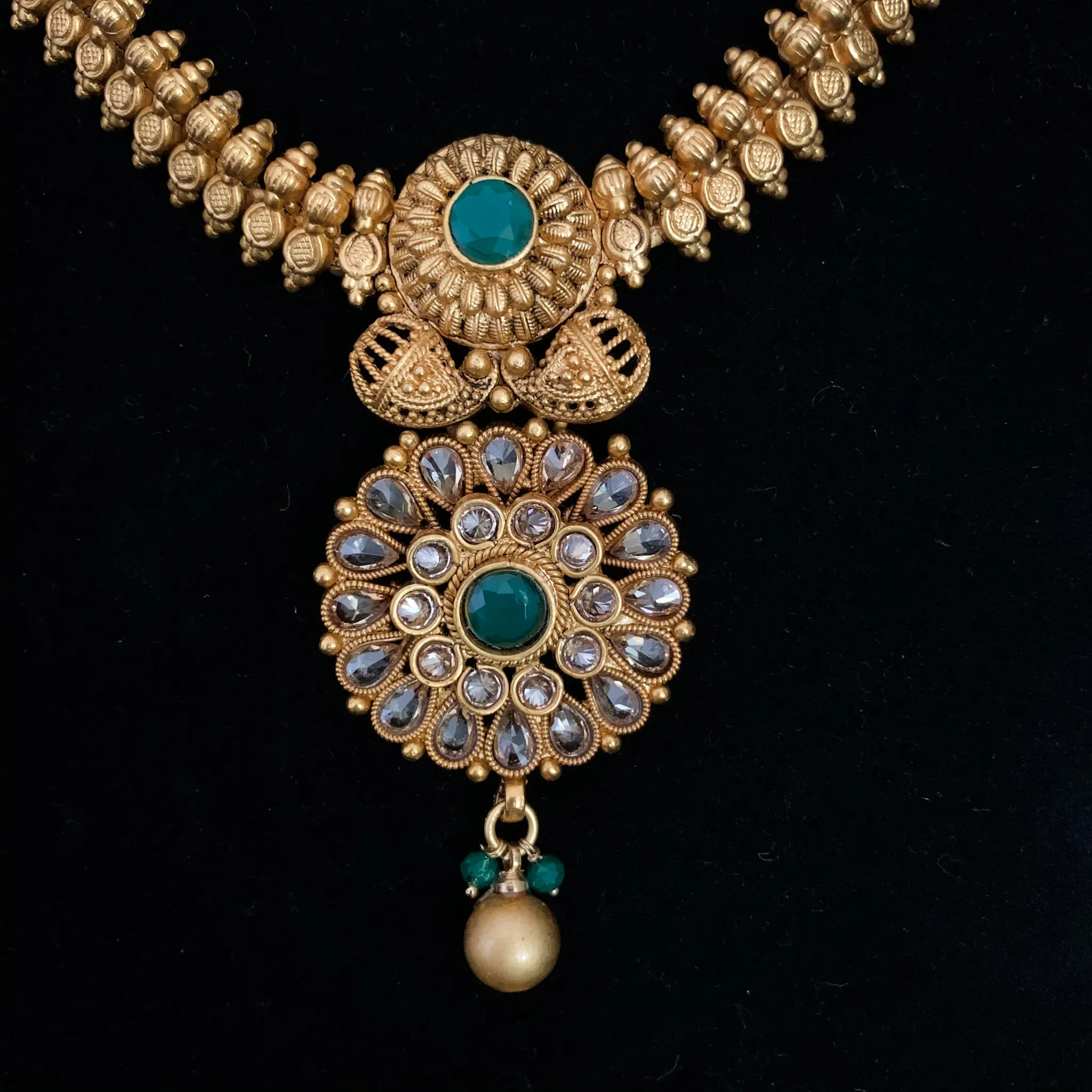 Captivating Matte Antique Gold Necklace Set with LCD stones