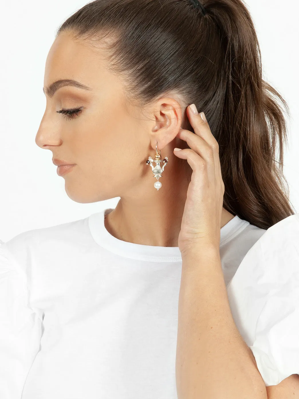 Como Urn Earrings