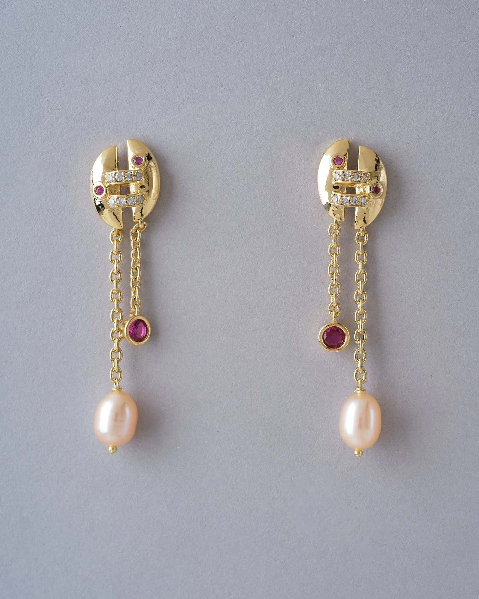 Dazzling Celebration Of Elegance Pearl Earring