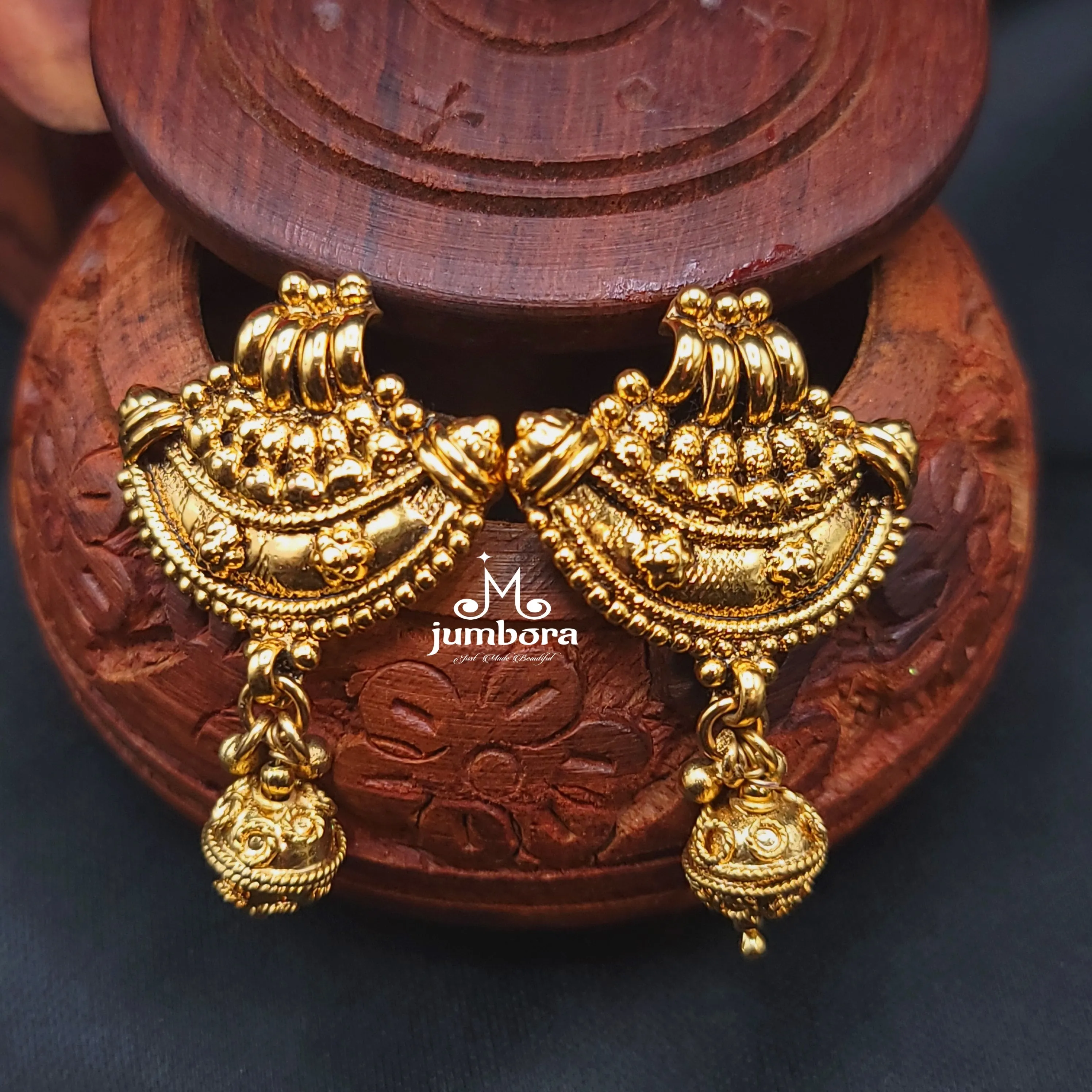 Gold Alike Antique Necklace Set