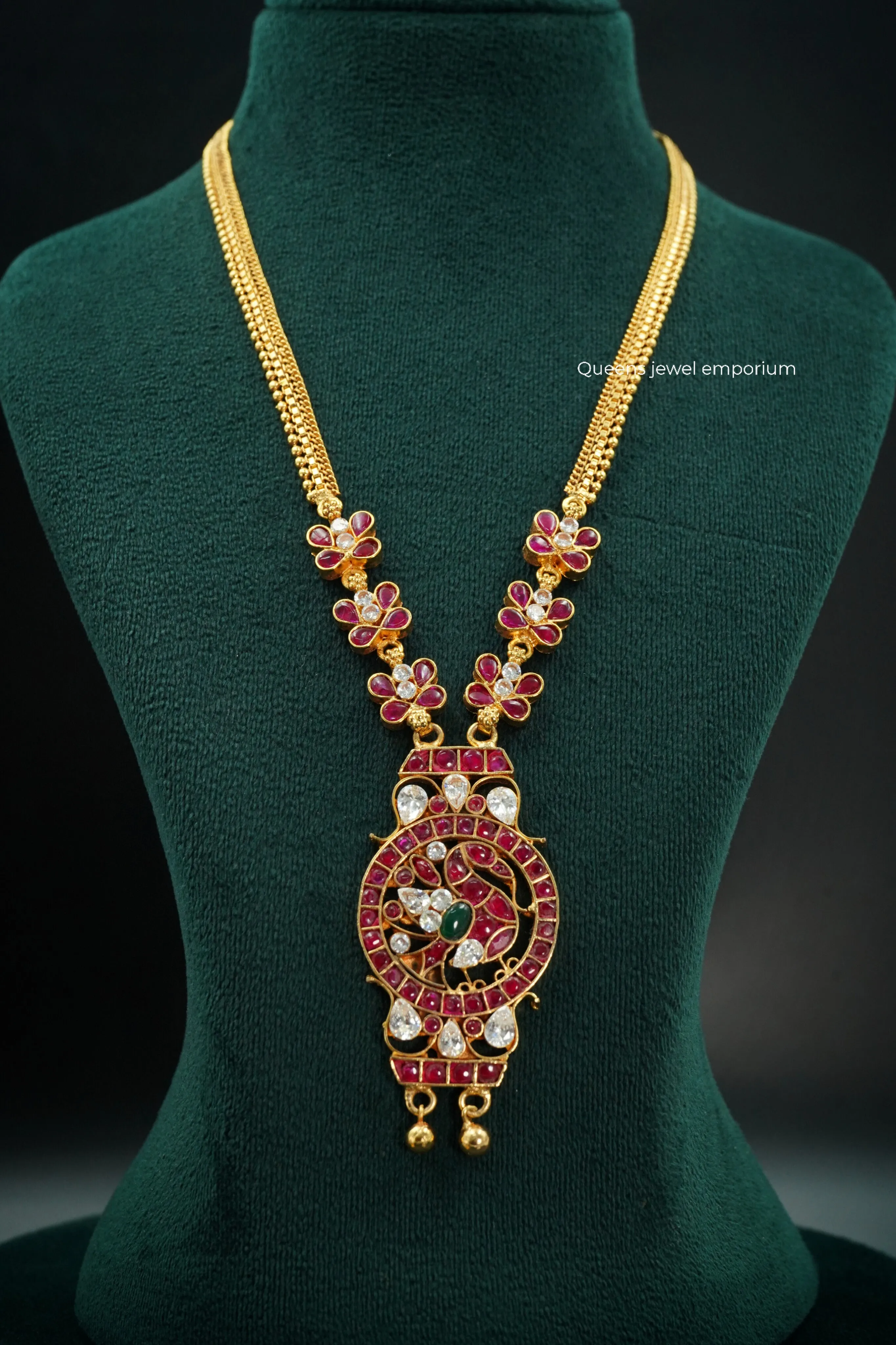 HAANMITHA NECKLACE