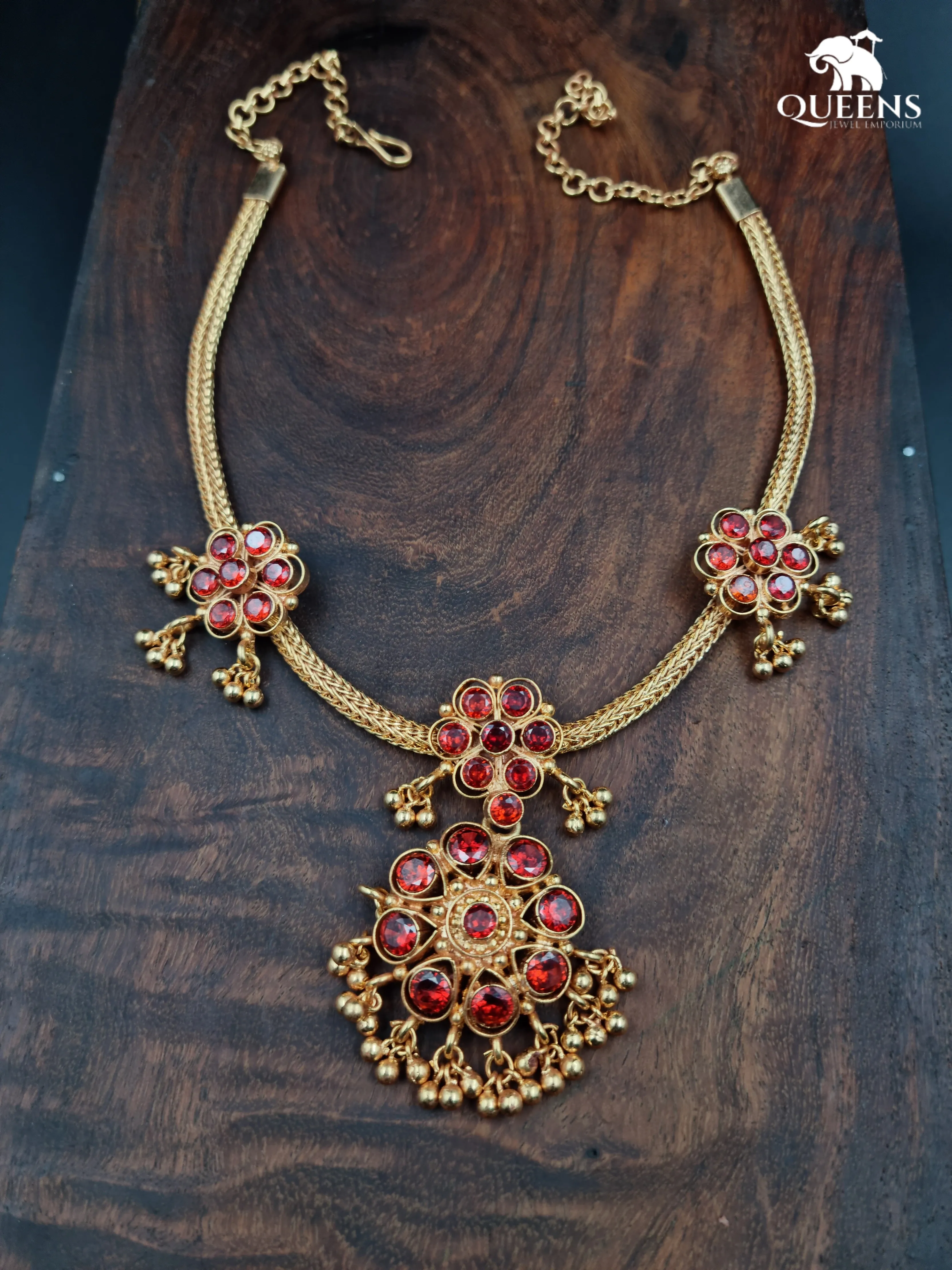 JAYAPRADHA ZIRCON NECKLACE