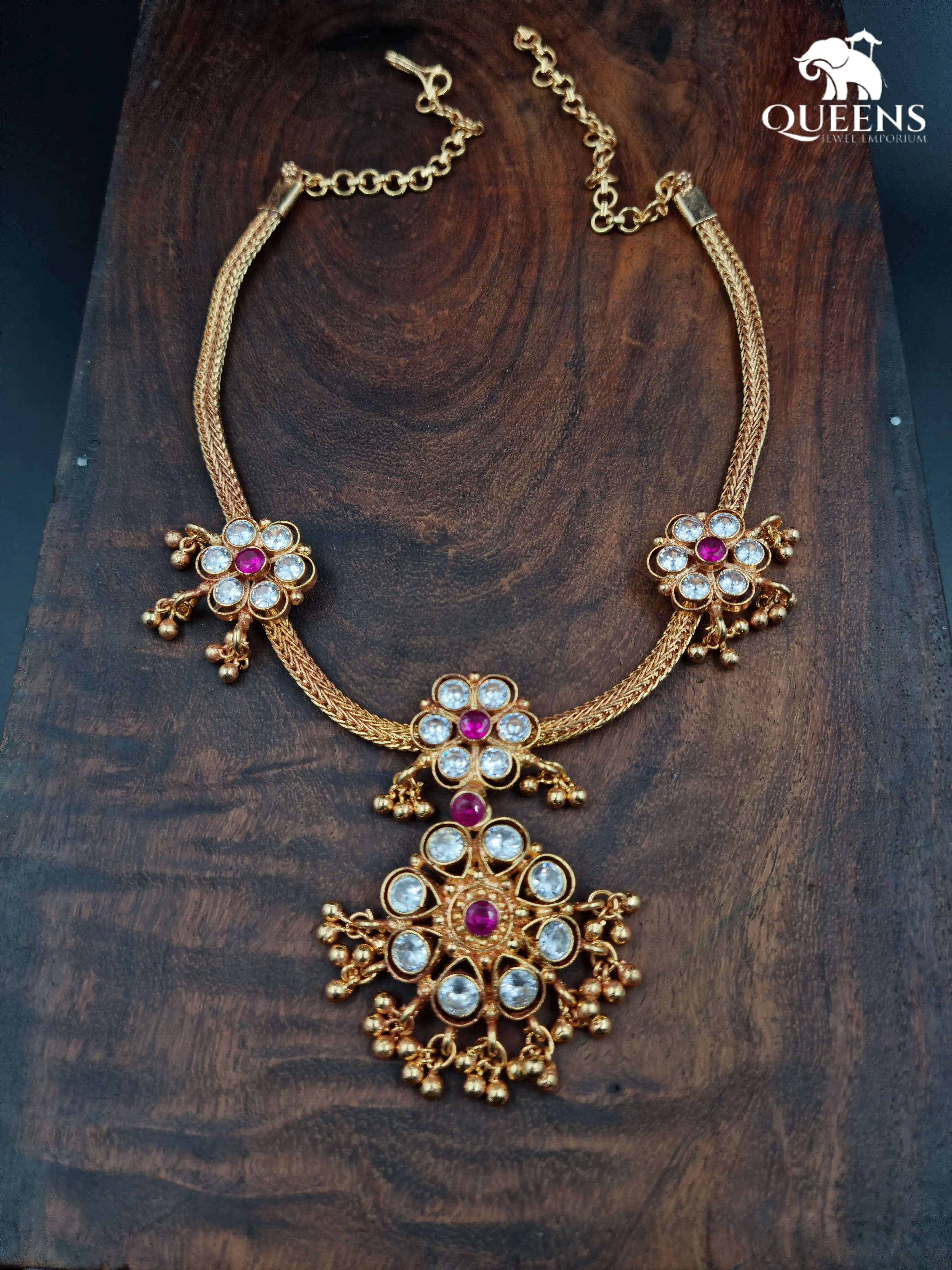 JAYAPRADHA ZIRCON NECKLACE