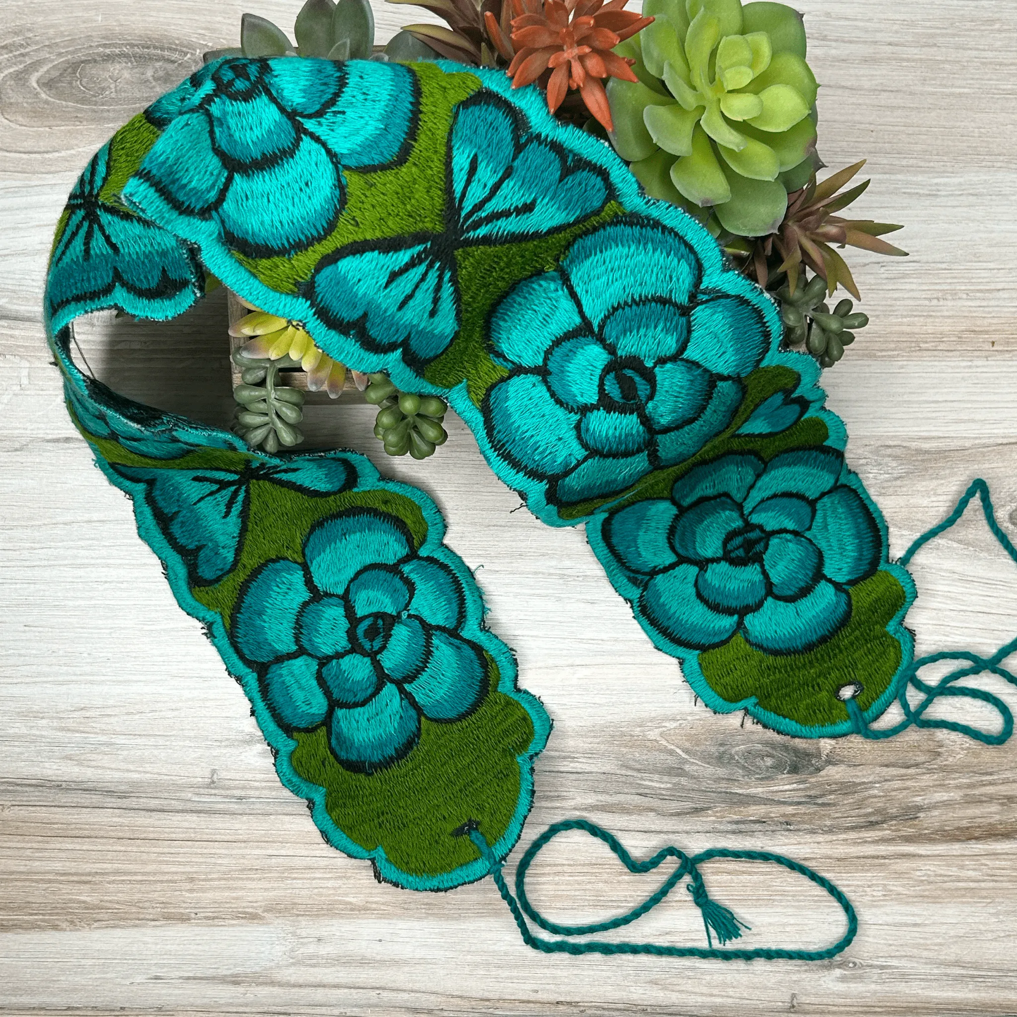 Mexican Embroidered Belt - Zinnia Two Tone