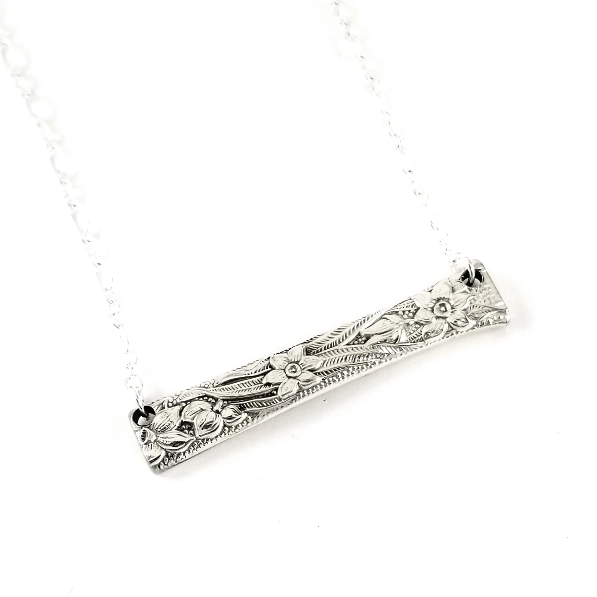 National Silver Narcissus Spoon Bar Necklace