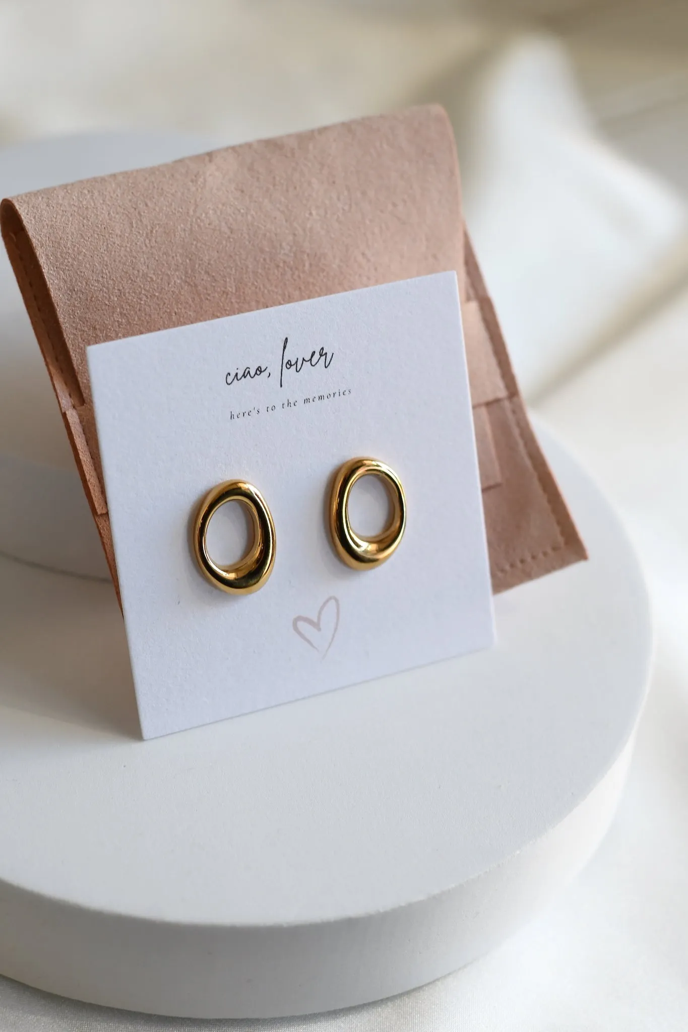 Oval Stud Earrings