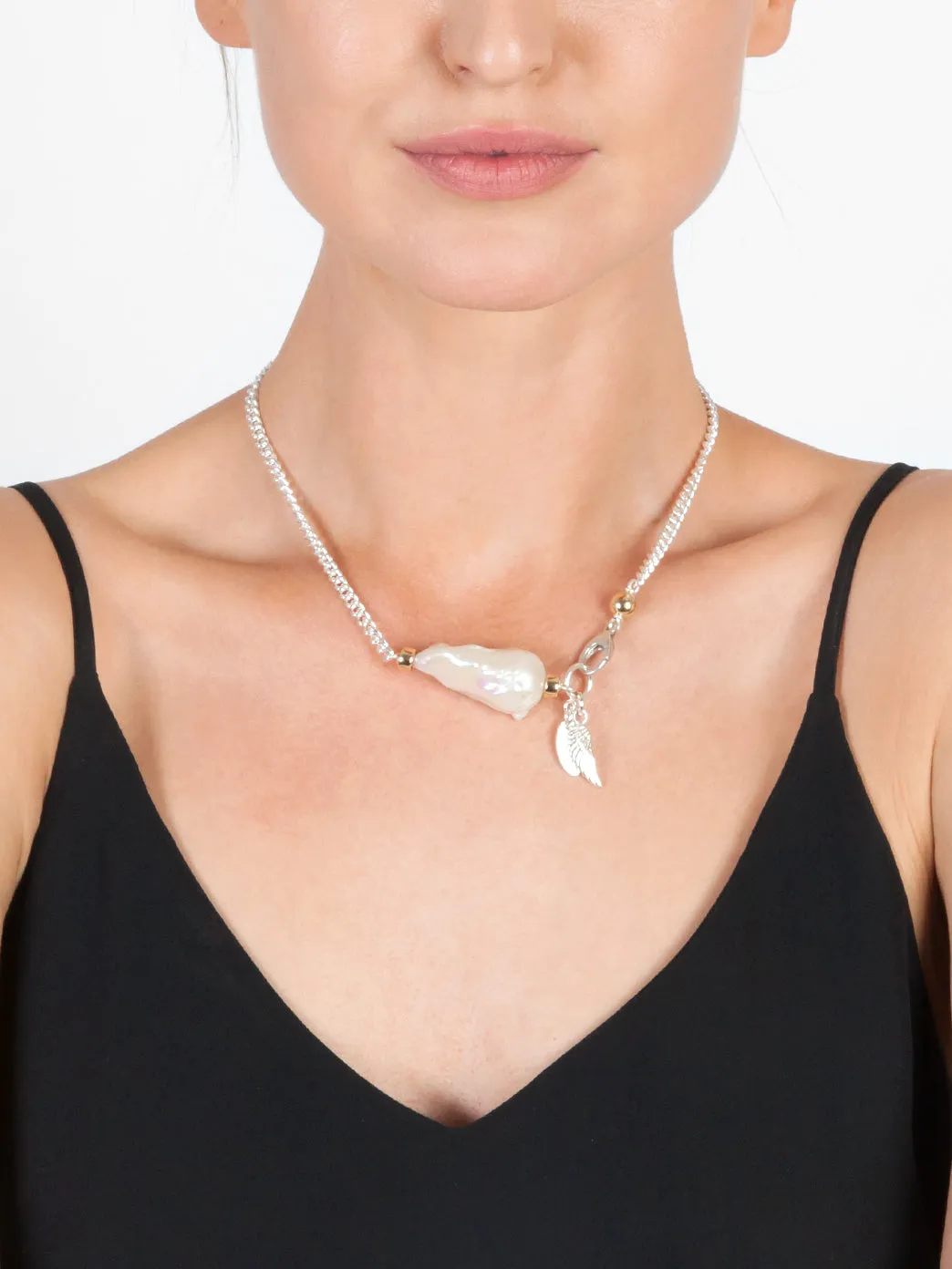 Pearl Notorious Necklace