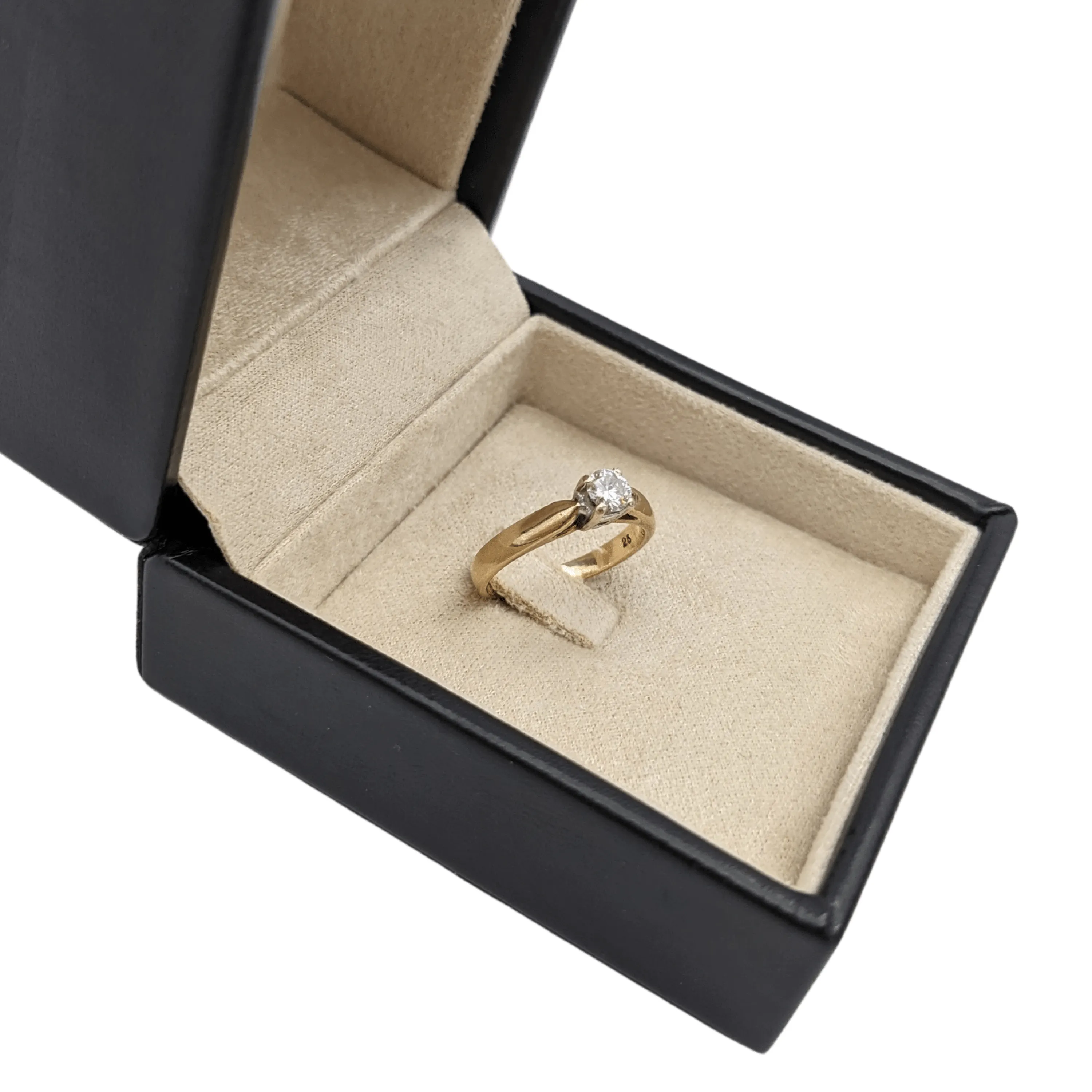 RING Solitaire Diamond 14K Gold