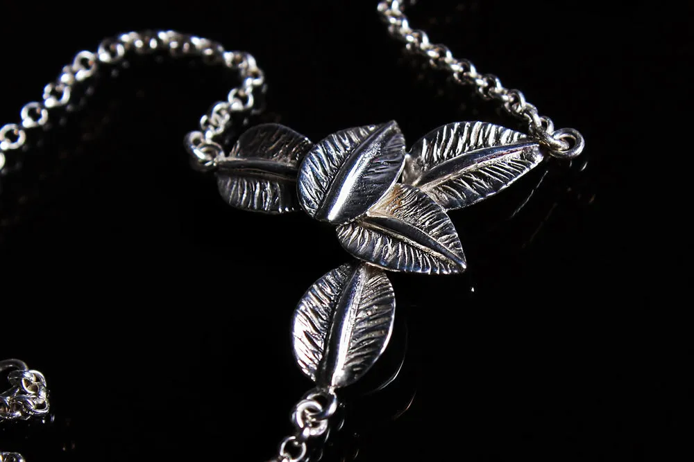 Sterling silver ring-chain bracelet “Leaves”