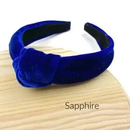 Luxurious Velvet Knotted Headband for Women - Stylish Hair Accessory