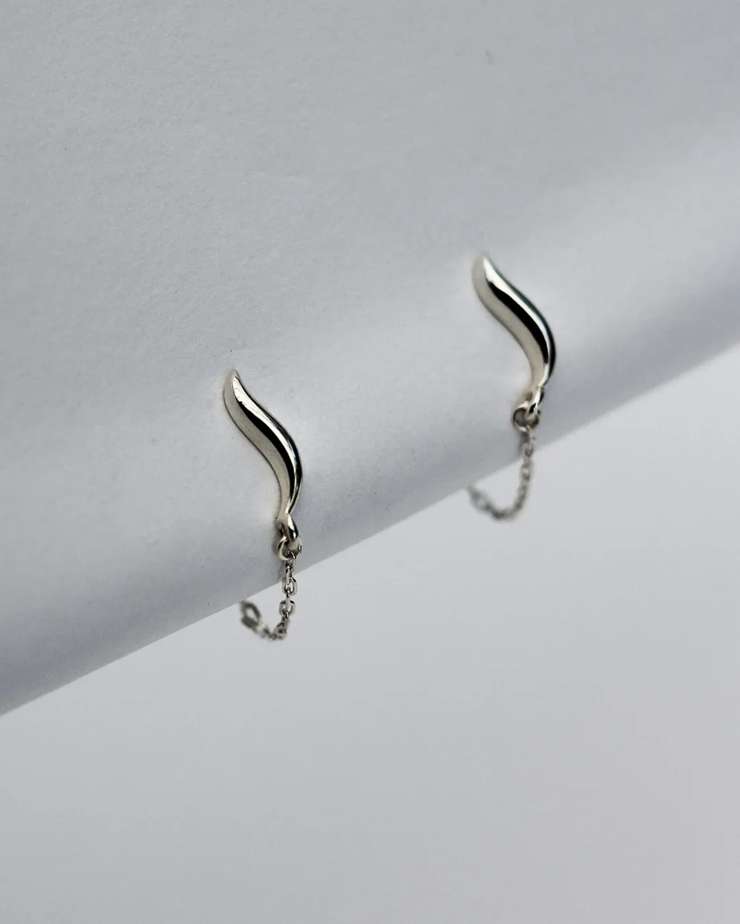 Wave Chain Stud Earrings